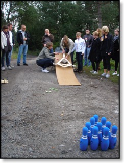 Minilådbilsbowling